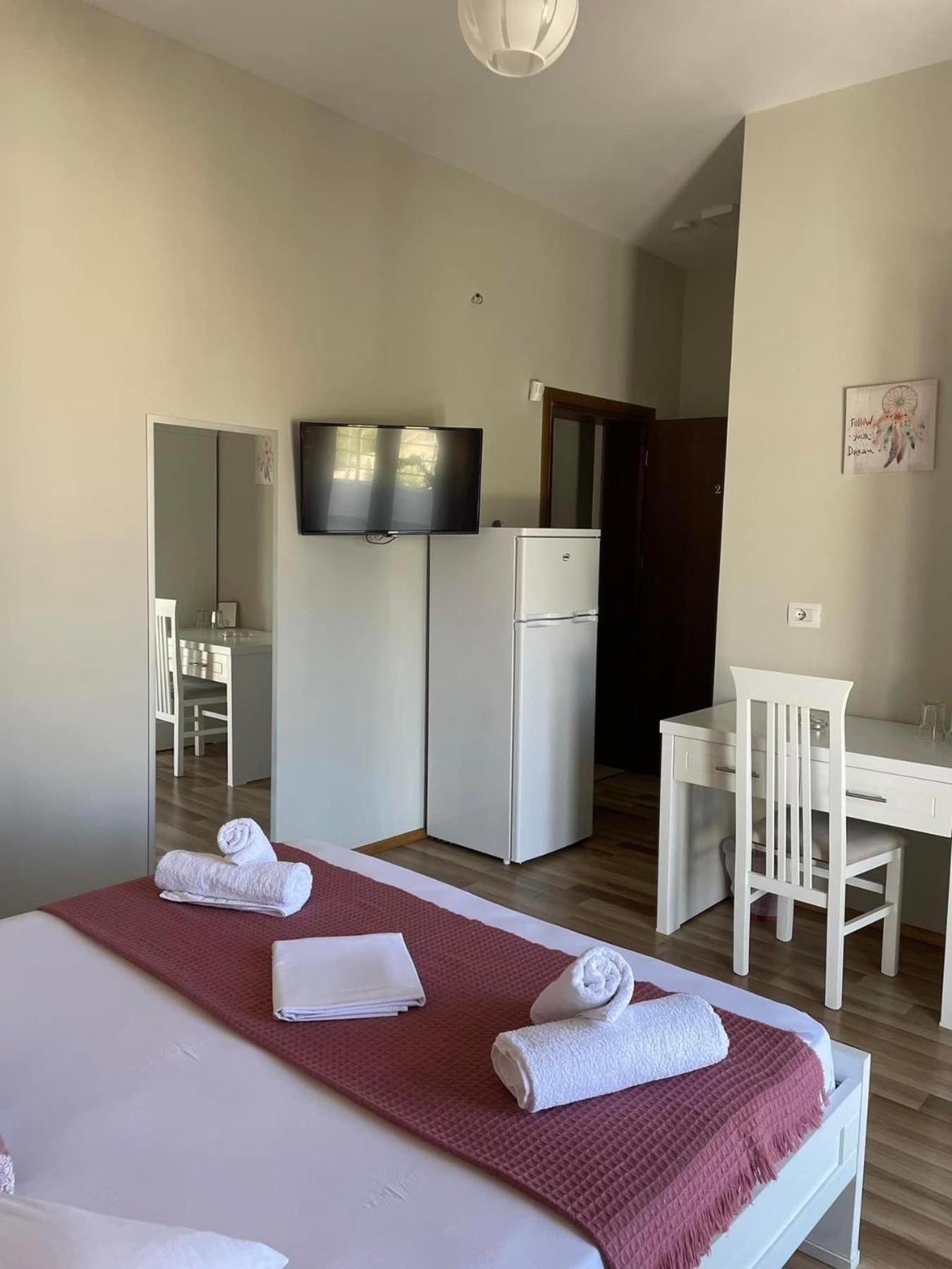 Dream Hotel Ksamil Buitenkant foto